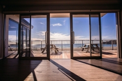 Mt-Surf-club-day-sliding-doors-2