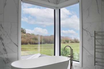 Tauranga-Home-inlet-views-from-the-bathroom